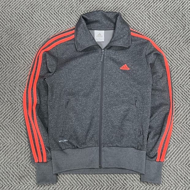 아디다스 삼선 트랙탑 v0821