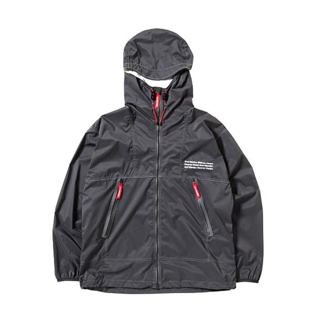 District Vision x And Wander 집업후디 인드브레이커