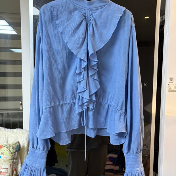 J.w Anderson 블라우스