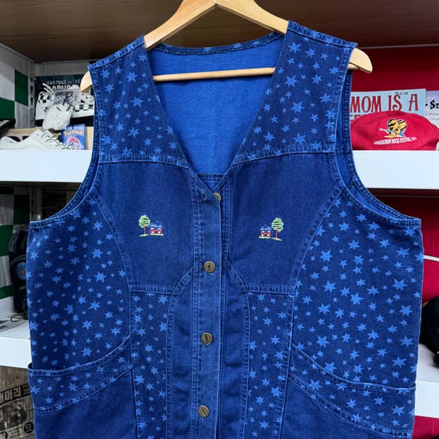 자수 디테일 데님 베스트 (XL)  
