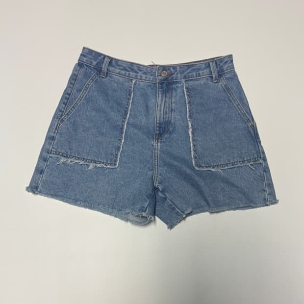 여성 자라 ZARA 하이웨스트 데님 숏팬츠 31.4인치