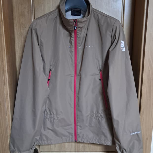 밀레 여성 바람막이 100