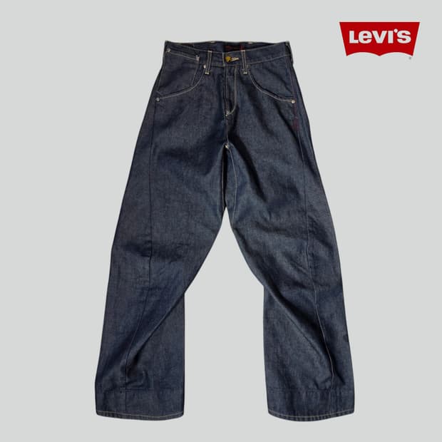 [28X30]00s 리바이스 엔지니어드진 신치백 엔진 데님팬츠