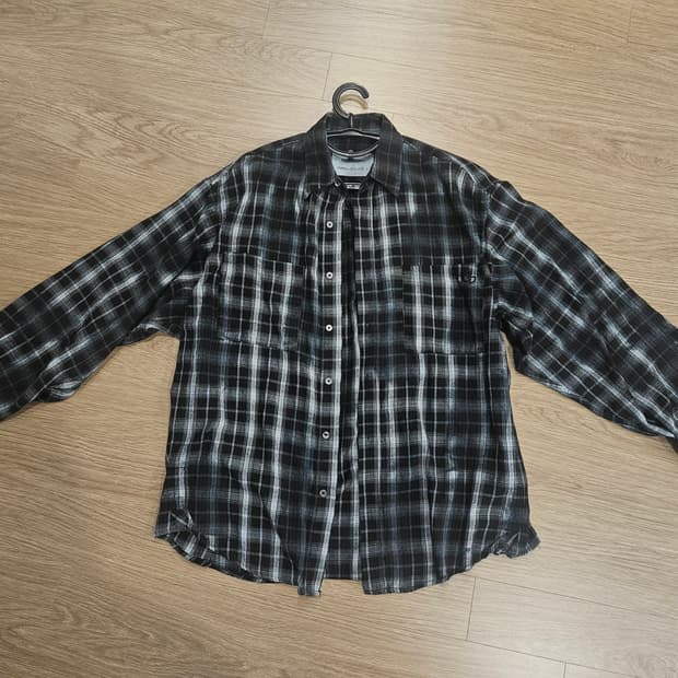 노매뉴얼 O.D 체크 셔츠 Black