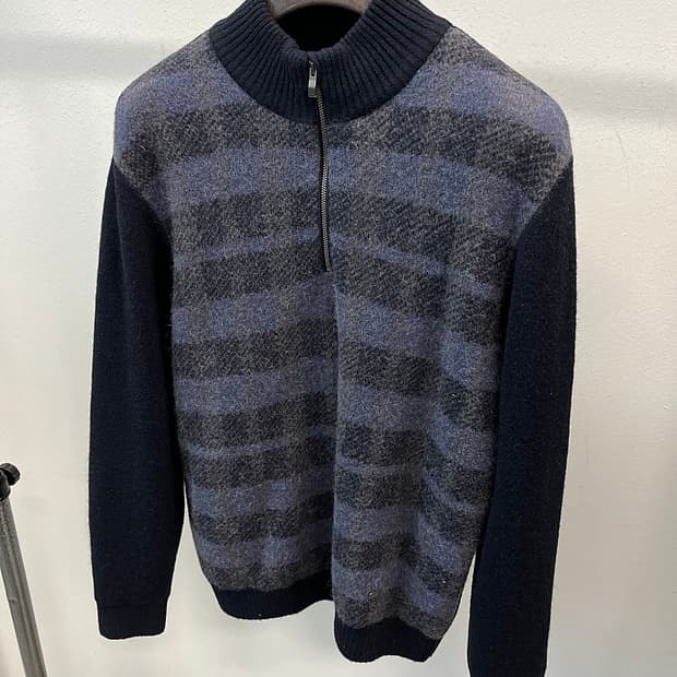 105) 닥스 체크 방풍니트 