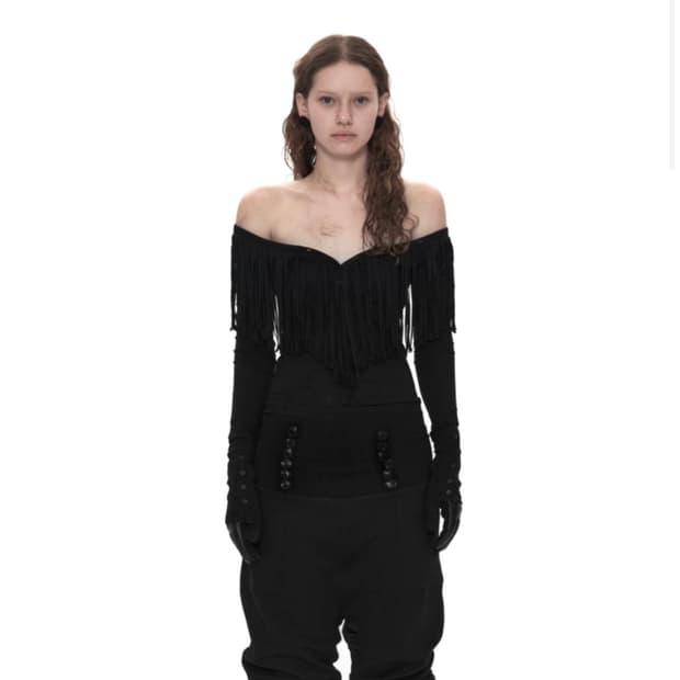 604서비스 FRINGED BUTTON SLIM TEE