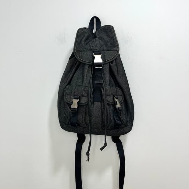Lucas 데님 복조리 버클 백팩