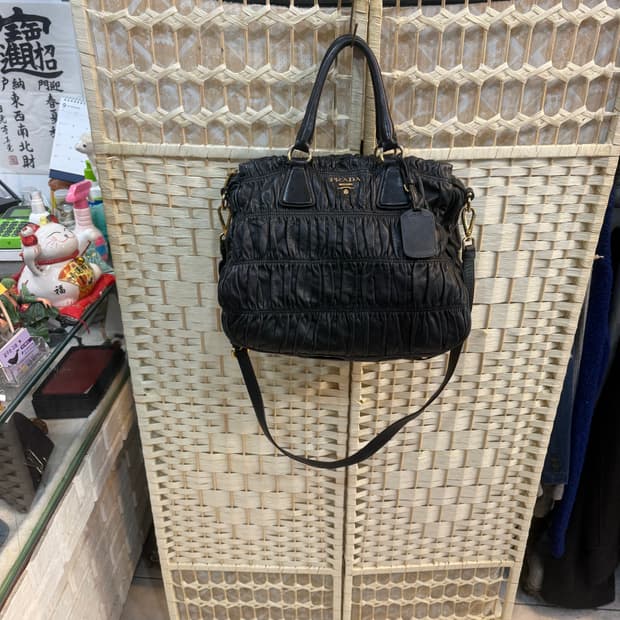 정품 프라다 고푸레 2way백 팝니다