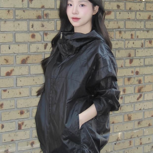 (택ㅇ새상품) 마롭 샤이니 경량 점퍼 블랙