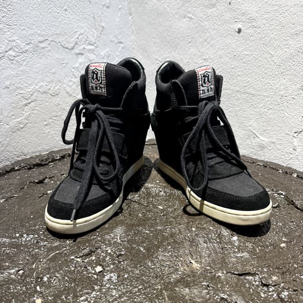 ASH – Western Buckle Wedge Sneakers  200