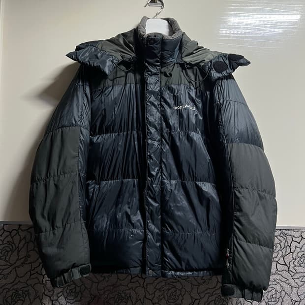 몽벨 경량 패딩 블랙 800필파워