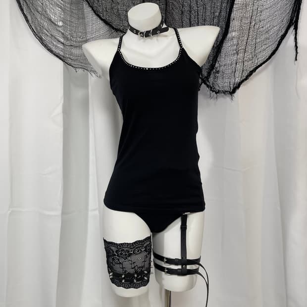 cubic sleeveless