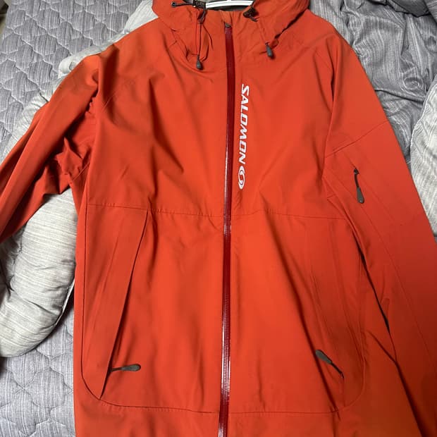 살로몬 바람막이 