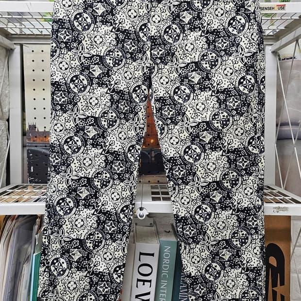 루이비통 여성팬츠 26 모노그램 슬림팬츠 명품바지 WL85