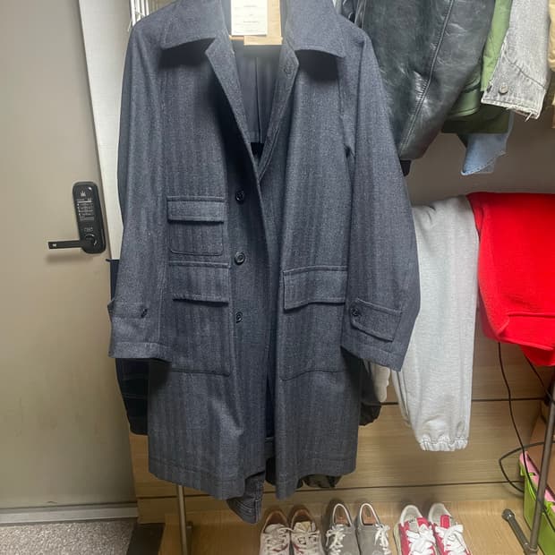 캡틴선샤인 x 빔즈+ 트레블러 코트