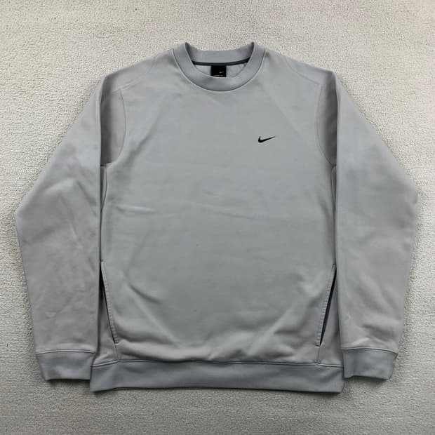 00s 나이키 스우시로고 써마핏 폴리쉘 맨투맨 그레이