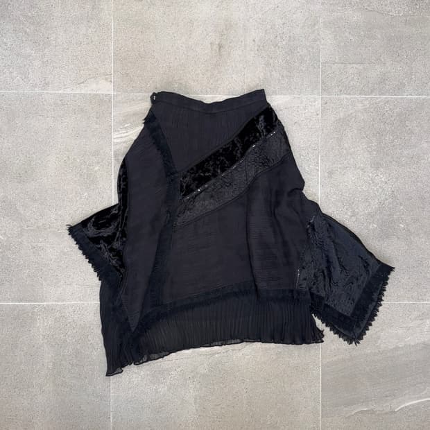 DOHO black unbalance fringe layered sk