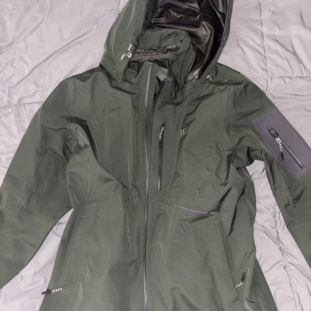 코오롱 스포츠 바람막이