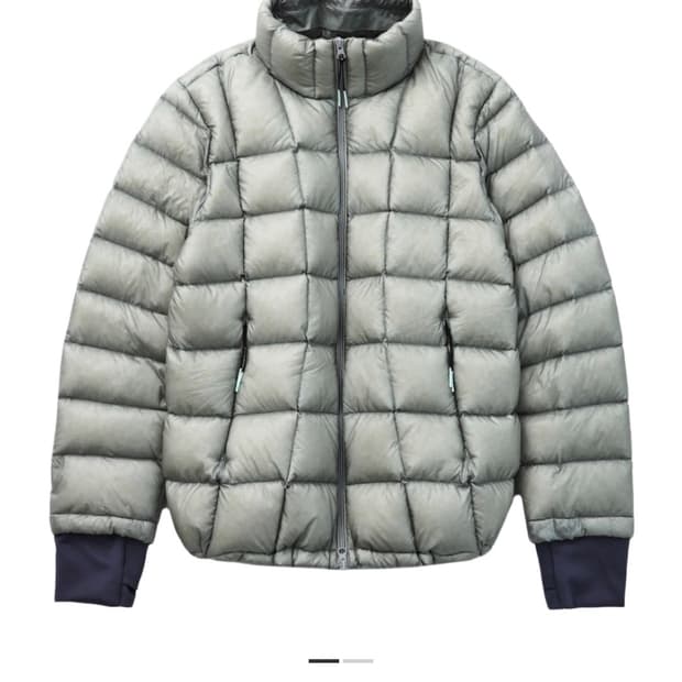 (1 사이즈 구해요) 999휴머니티 패딩