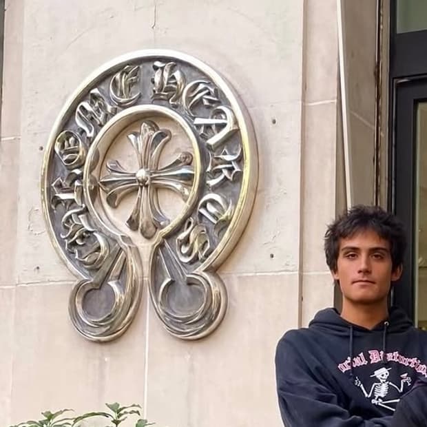 빈티지 90s 소셜 디스토션 후디