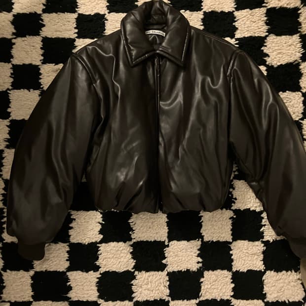 아크네 스튜디오 코팅 봄버 자켓