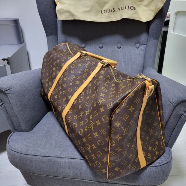 *정품*루이비통 모노그램  키폴 60 반둘리에 여행용 가방.새제품