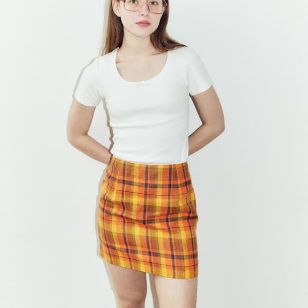 포니테일 리본 티셔츠 (새상품)