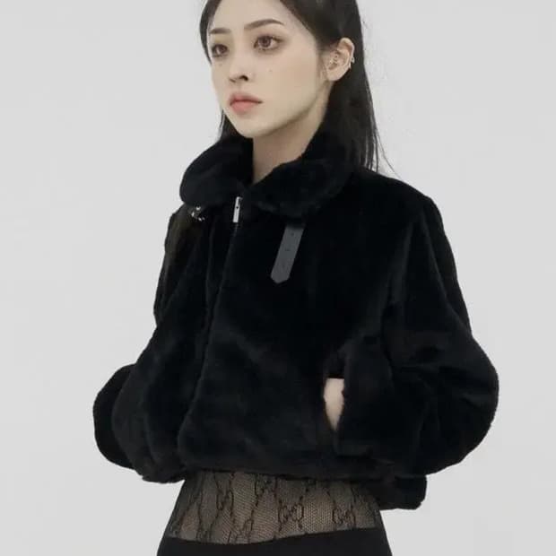 오도어 블랙 퍼 자켓 구버전