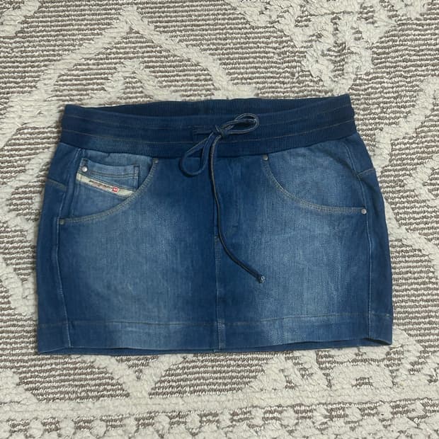 디젤 미니스커트