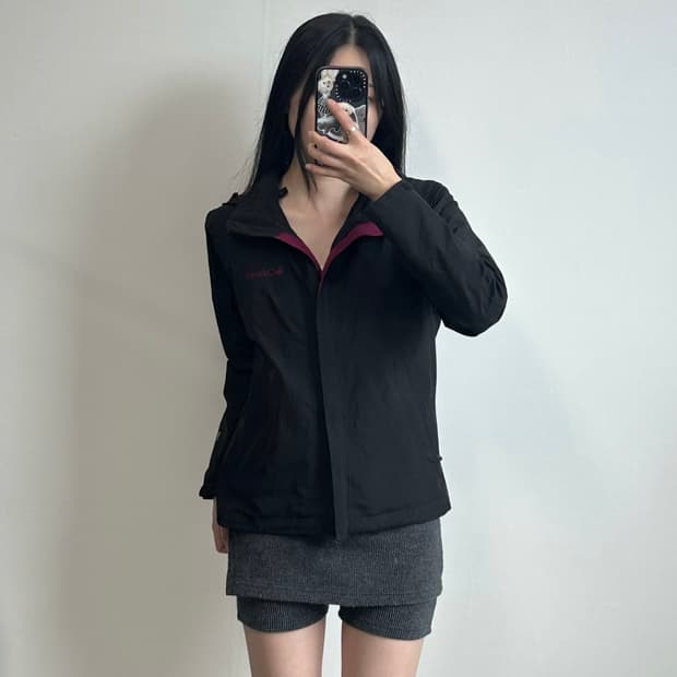 컬럼비아 자수로고 블랙 바람막이 자켓