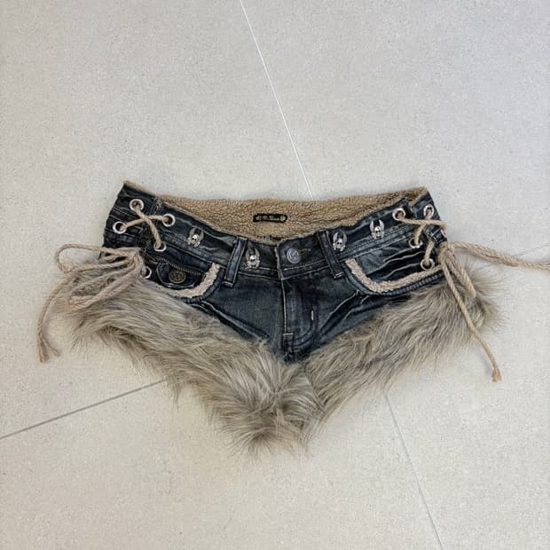 데님 아일렛 퍼 숏츠