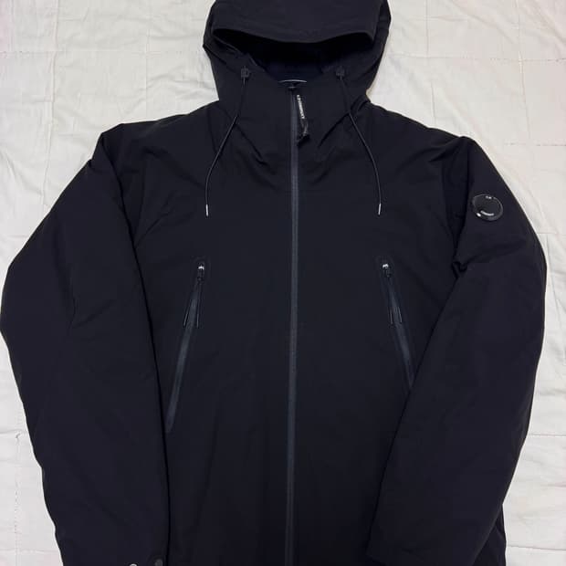 (미착용)CP컴퍼니 PRO-TEK 후드 자켓 110