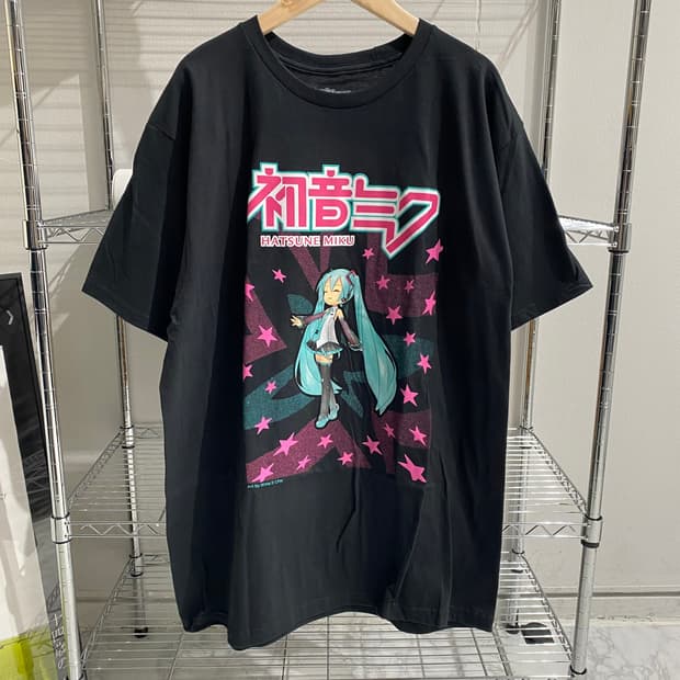 하츠네 미쿠 오피셜 애니메이션 티셔츠