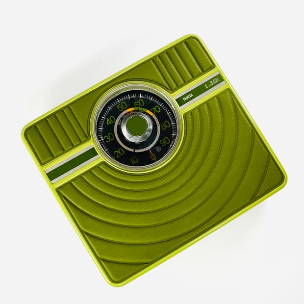 일본 빈티지 올리브 그린 컬러 아날로그 체중계