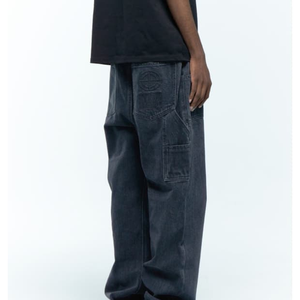 플라스틱 프로덕트 페인터 데님 블랙 m 사이즈 팝니다