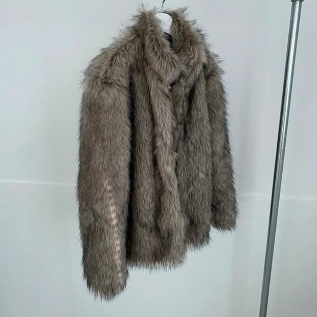 EERHOUSE 이이알하우스 퍼자켓