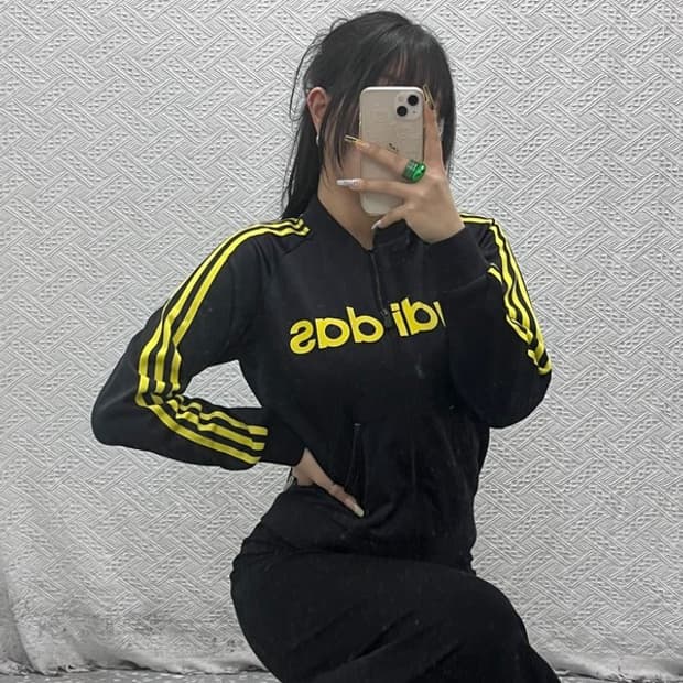 아디다스 Y2K 레트로 스펠아웃 빅로고 집업 져지 90 C08101