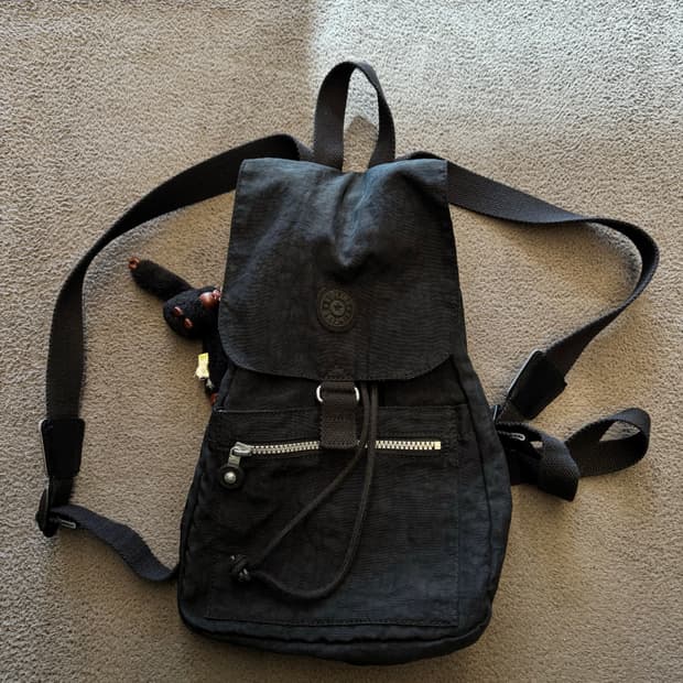 키플링 미니 백팩 처분 