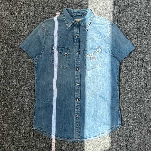 데님앤서플라이 반팔 데님 셔츠