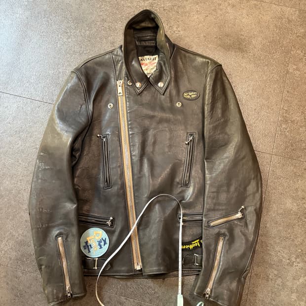 루이스 레더 자켓 40사이즈