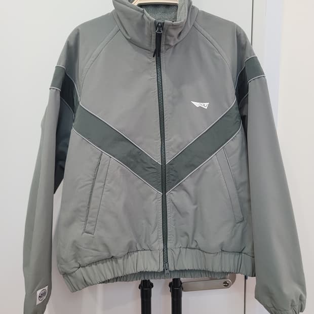 나우NAU 바람막이 후리스 점퍼 남녀공용 XS사이즈