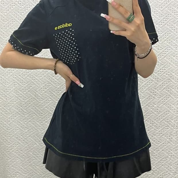 아디다스 희귀 모리 키치 레이어드 도트 땡땡이 반팔티 95 C13650