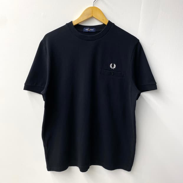 [L] Fred Perry 프레디 페리 포켓 피케 티셔츠