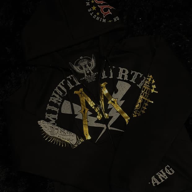 skull-printed hooded zip-up