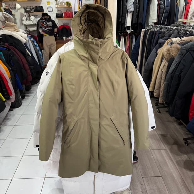 [정가 109만원] 파타고니아 고어텍스 프로즌 3 in 1 패딩 여성용