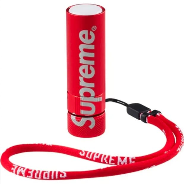 Supreme x NITECORE Mini Magnetic Flashli