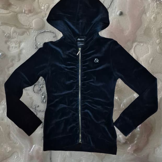 y2k 빈티지 핑키앤다이안 갸루 벨벳 블랙 후드집업 셔리 딱붙핏 큐빅