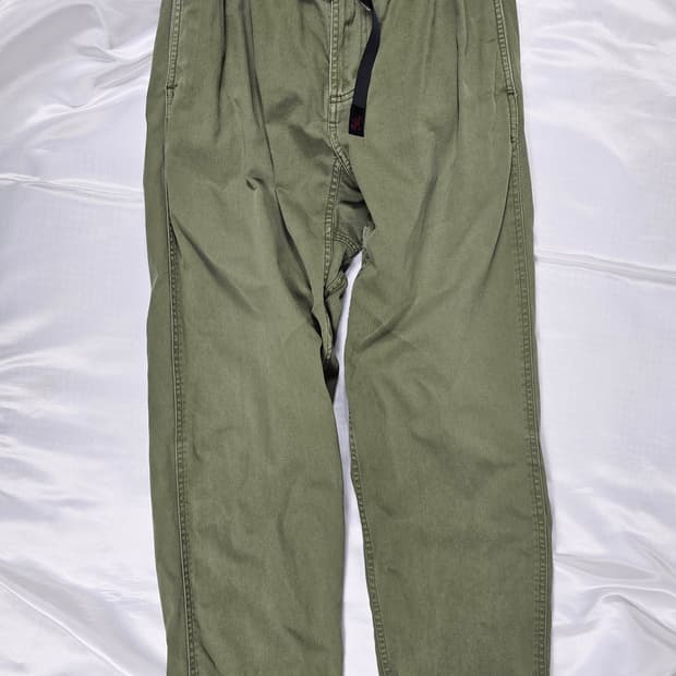 그라미치스트레이트팬츠