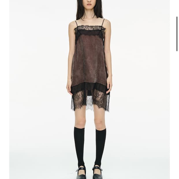 세릭 LACE SLIP DRESS / BROWN