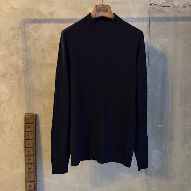 조르지오 아르마니 모호크넥 니트 105